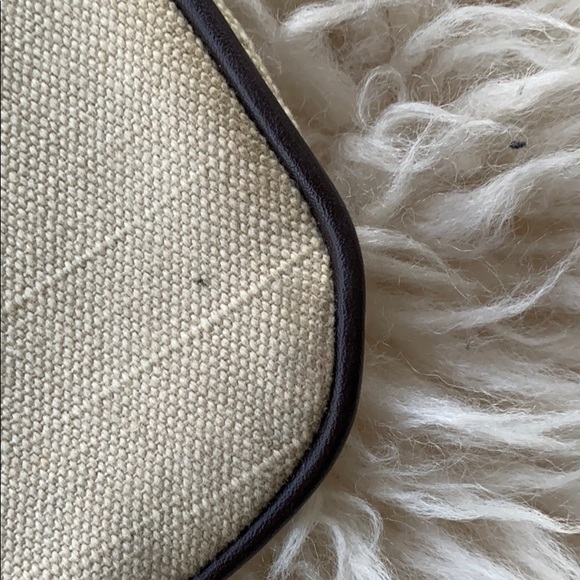 Ann Taylor loft clutch or wristlet - Picture 3 of 5